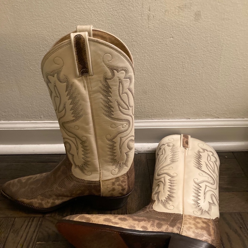 Dan Pole Cowboy Boots
